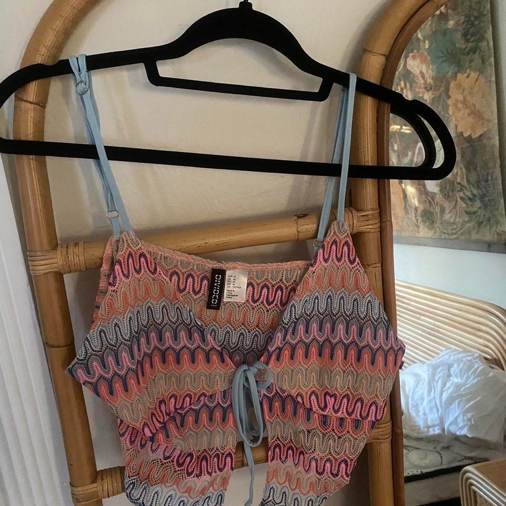 H&M missoni style tie front crop top